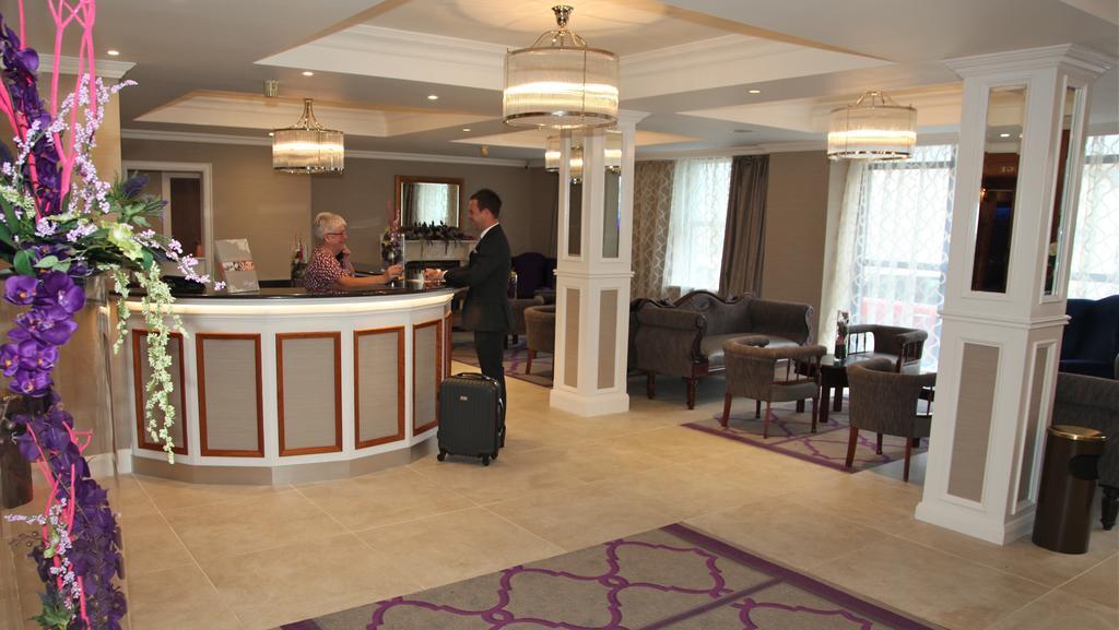 The Royal Hotel Cookstown Zewnętrze zdjęcie